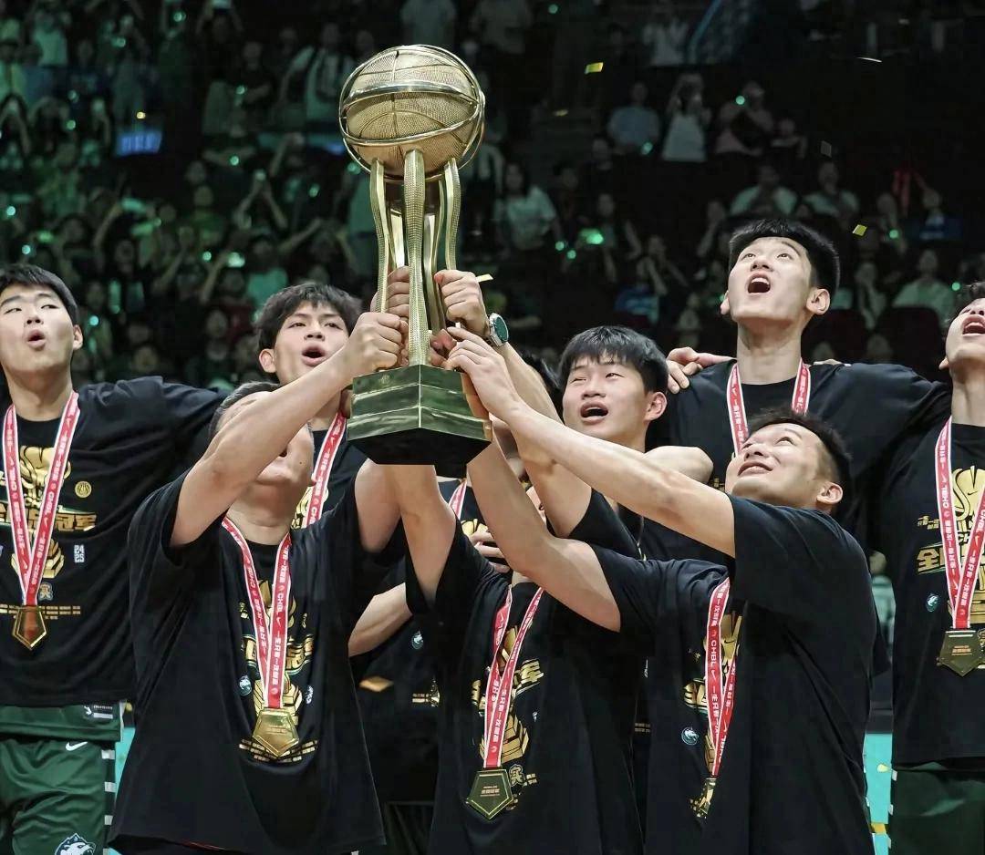 国际比赛日广东宏远备战意大利杯，造点机会细节曝光，信心回归，数据趋势出现新变化的简单介绍-九游电竞