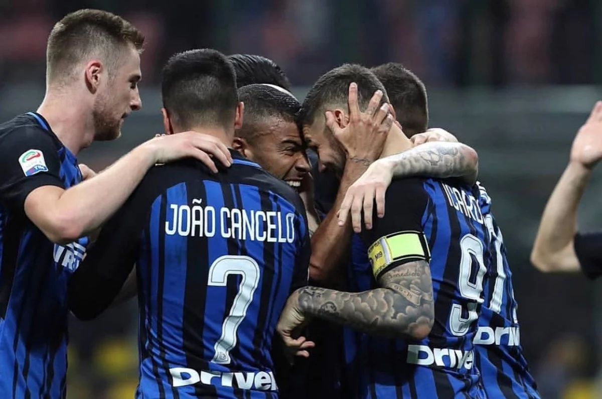 周一004意甲尤文图斯vs科莫-九游电竞